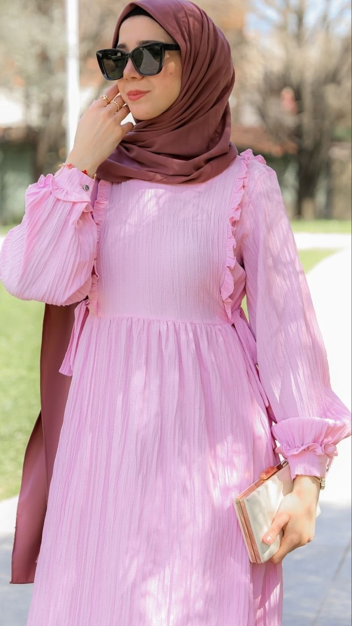 Göğsü Fırfırlı Elbise 5131